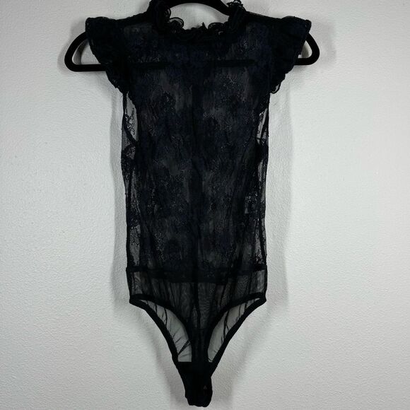 NBD x Revolve Freya Bodysuit Sheer Black Floral Lace Sleeveless Ruffle Medium - Picture 5 of 8